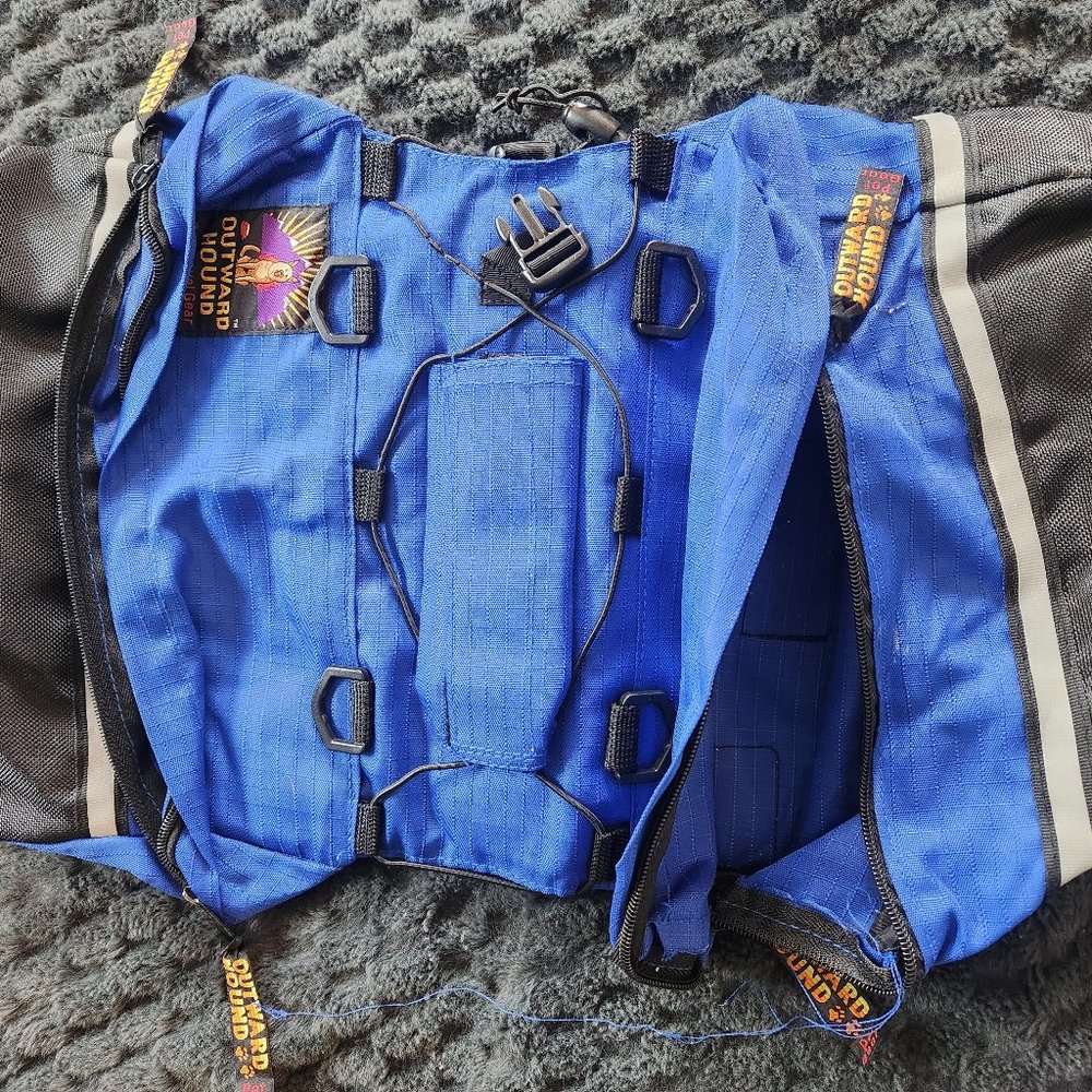 Outward Hound DayPak for Dogs doggy backpack size L used once